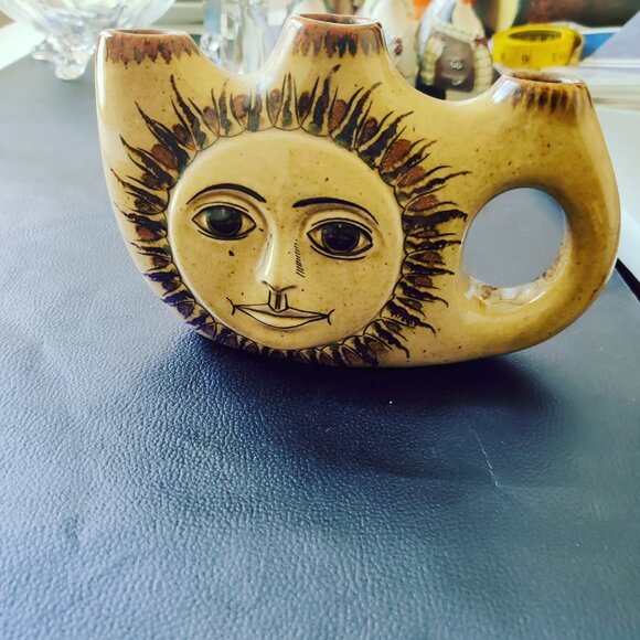 Carlos Villanueva hand painted pottery candleholder, with a figural sunburst - Picture 5 of 6